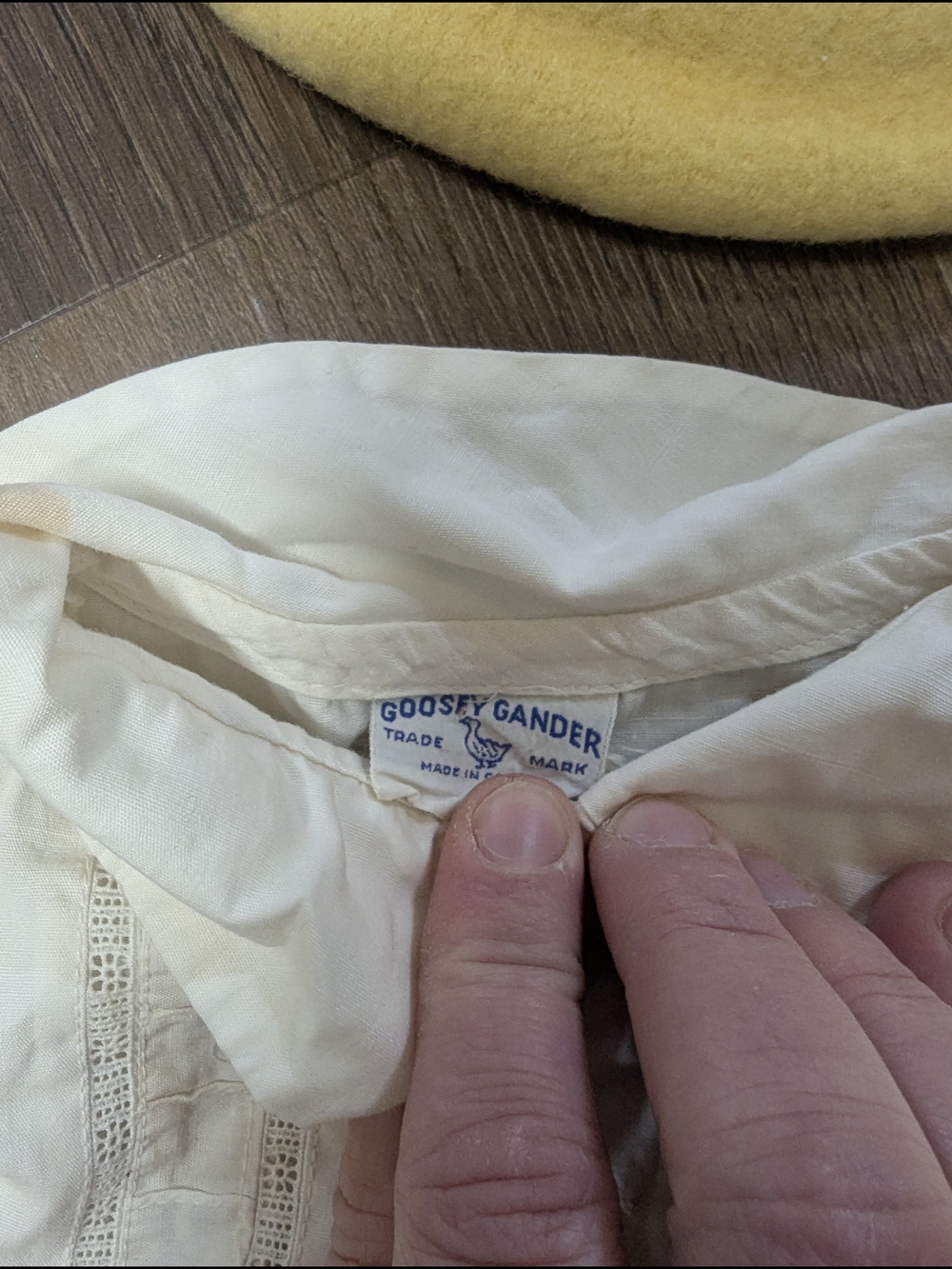 Vintage Boys "Goosey Gander" Romper Set with Yellow Beret - Picture 3 of 8